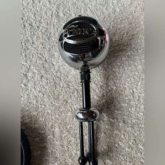 NWOT FOUR PIECE audio recording set, Snowball microphone - Picture 6 of 6